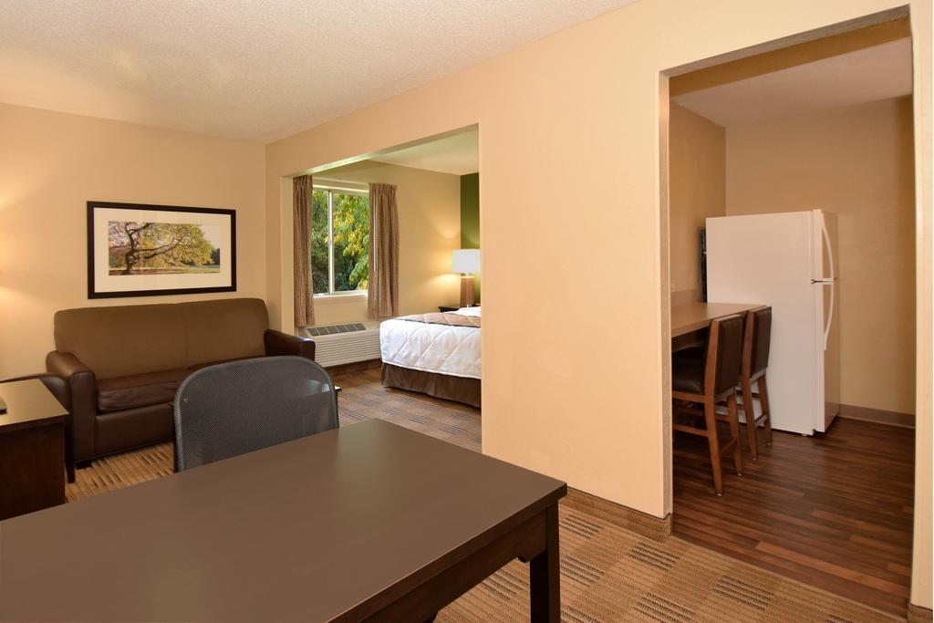 เอ็กซ์เทนด์ สเตย์ อเมริกา ฮุสตัน I-45 นอร์ท Hotel ฮูสตัน ภายนอก รูปภาพ